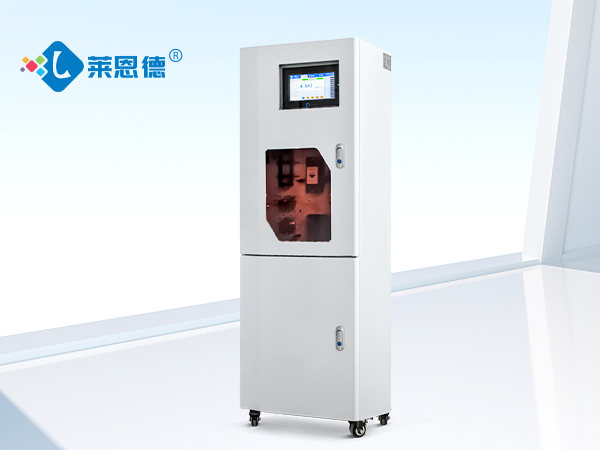 水質(zhì)檢測(cè)標(biāo)準(zhǔn)是多少？水質(zhì)在線監(jiān)測(cè)設(shè)備實(shí)時(shí)檢測(cè)監(jiān)測(cè)